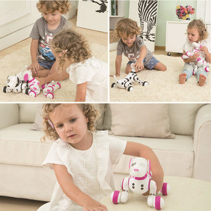 děti hrající si se smart robot dog toy for kids na koberci a v obýváku