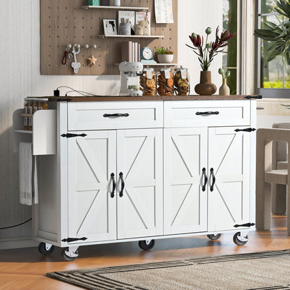 farmhouse kitchen island with power outlet v bílé barvě se zásuvkami a kolečky pro snadnou manipulaci.