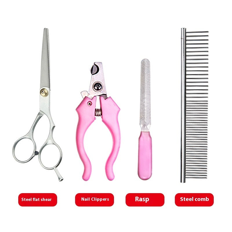 Nástroje na stříhání psů: ocelové nůžky, kleště na nehty, pilník a hřeben pro grooming. Shearing tool for dog grooming.